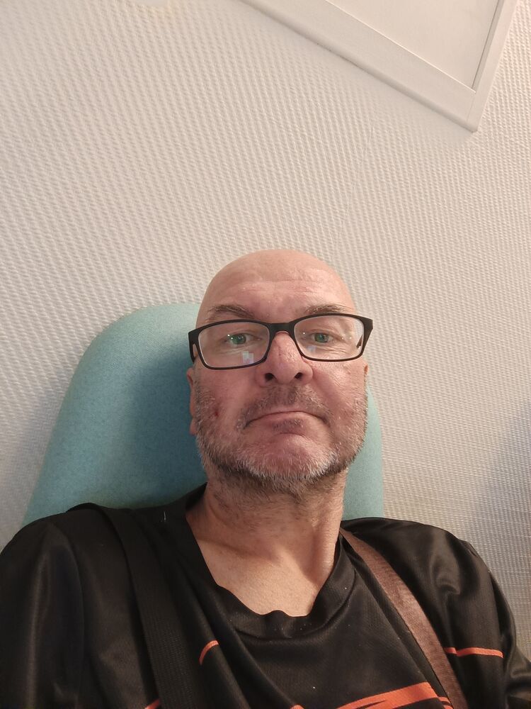  51192220  Dmitris, 50 ,    