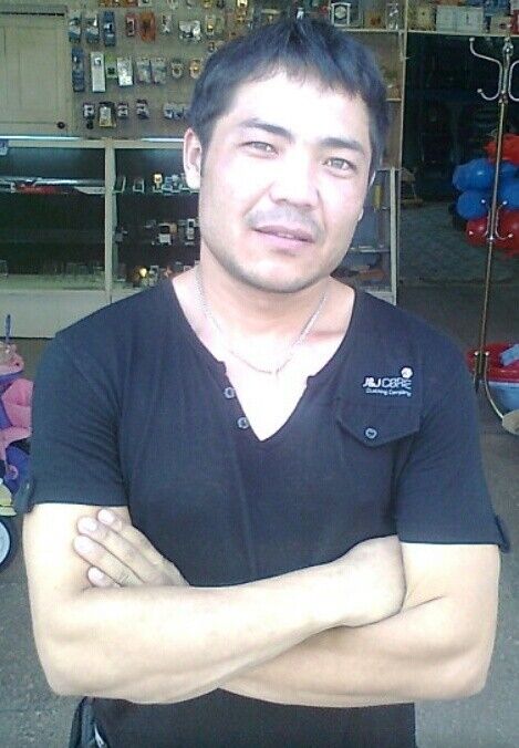  12006860  Shovkat, 37 ,    