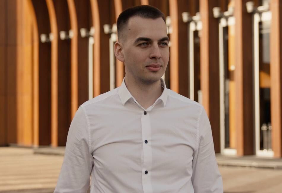 ,   Peskooov, 28 ,   ,   