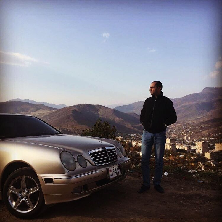  ,   Narek, 35 ,   ,   , c 