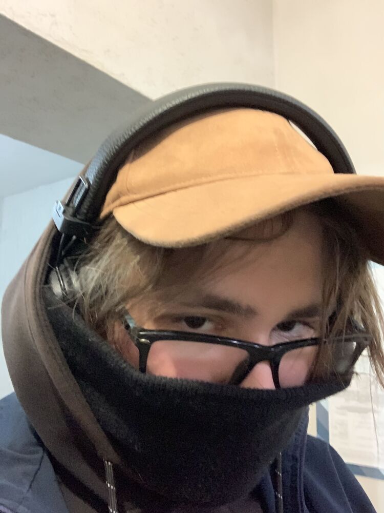 ���� 42353410 ����� ����, 24 ����, ���� ���������� � ������