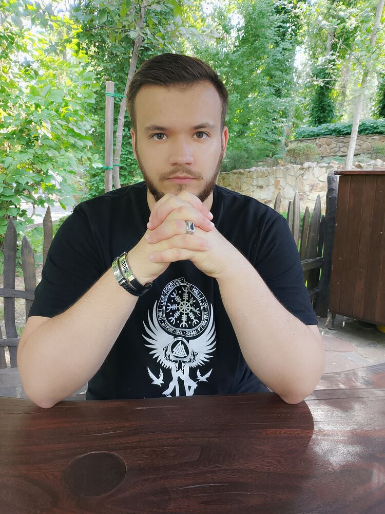  53818270  , 20 ,    -