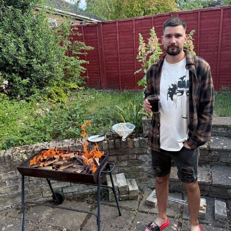  54272580  Volodymyr, 25 ,    Ely