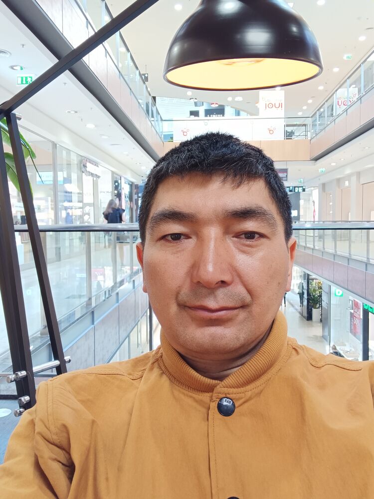  51719470  Serik, 32 ,    