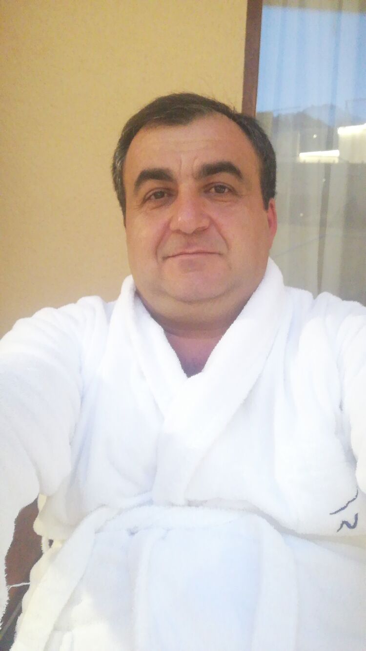  43973050  , 42 ,    