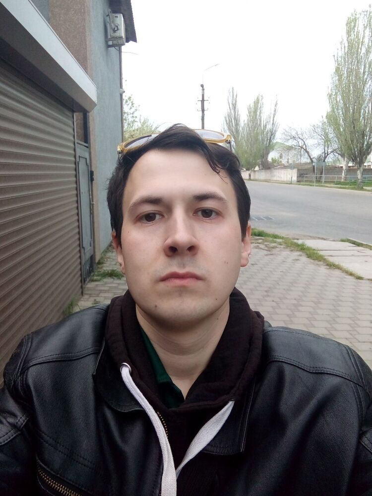  43933740  , 29 ,    