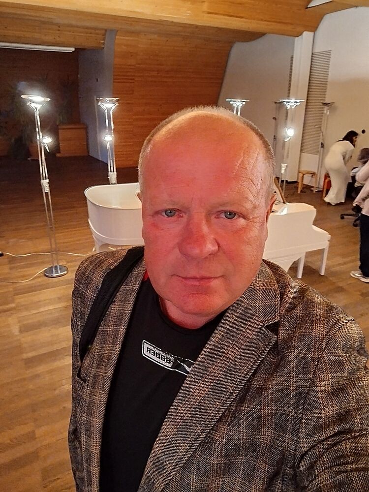  53842940  , 65 ,    -