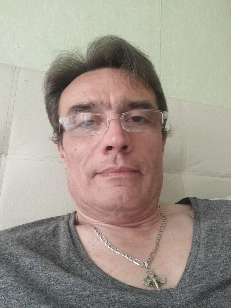  -,   , 52 ,     , c 