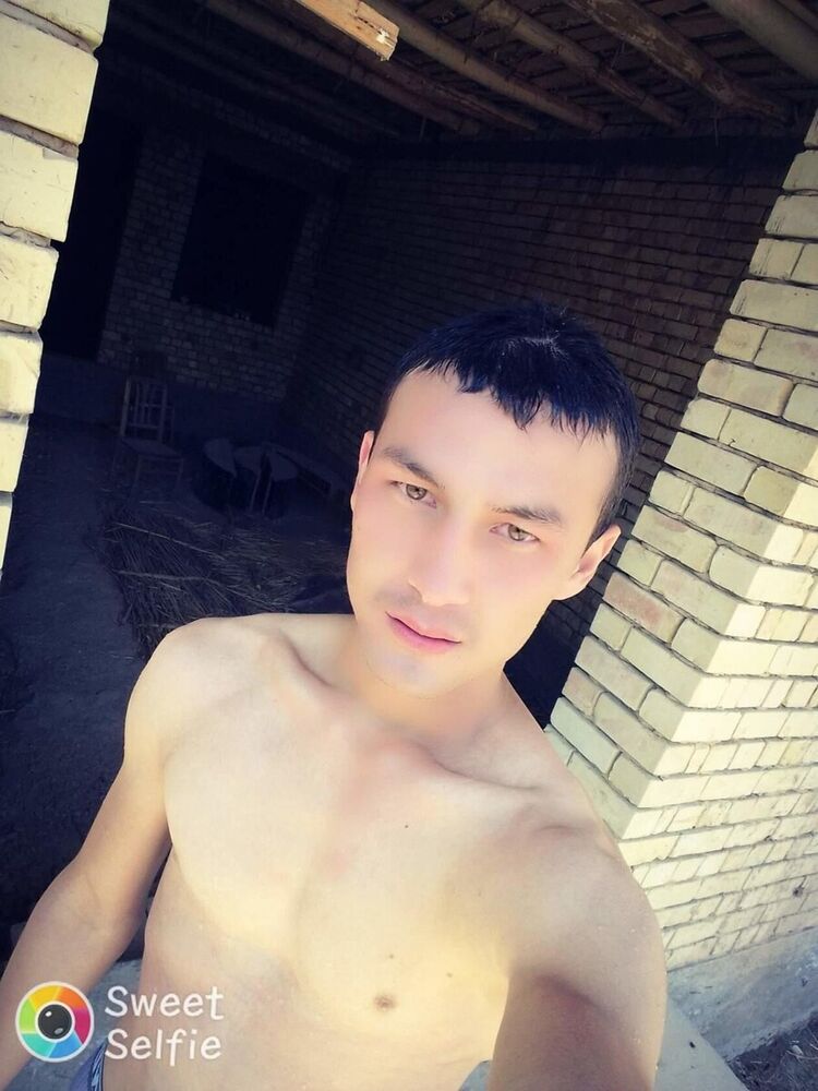  21125360  Asadbek, 28 ,    