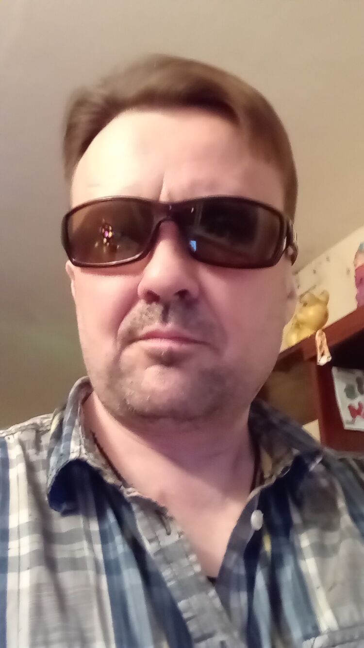  43428270  , 46 ,    