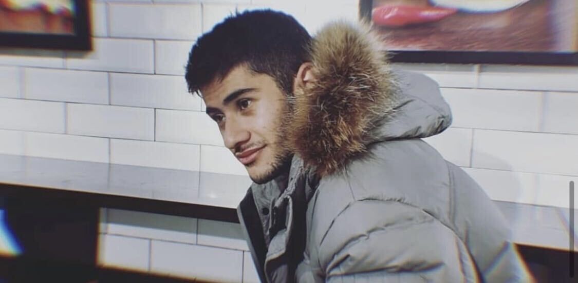  34128870  Vazir, 27 ,    