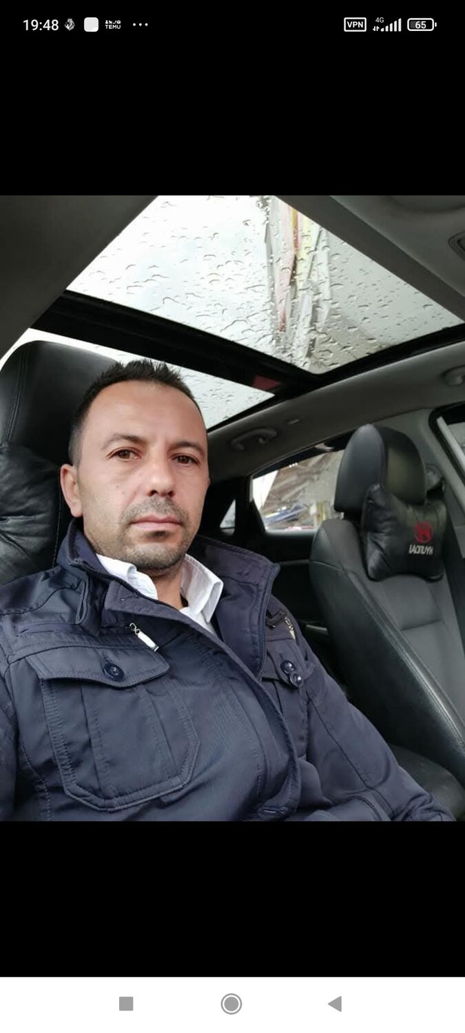  48297320  Tayfun, 38 ,    