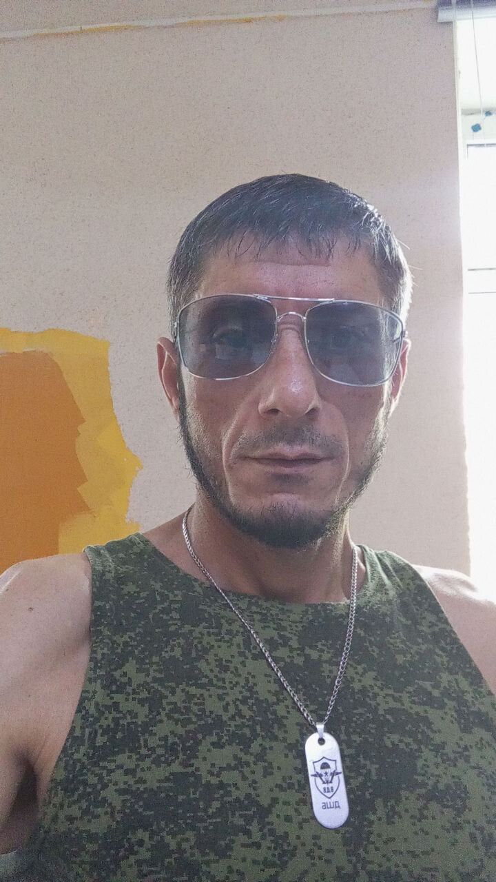  46105570  , 46 ,    