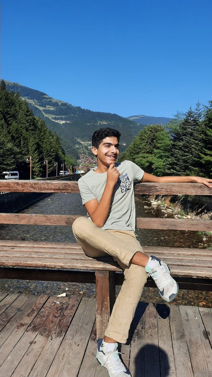  ,   Karam, 18 ,   ,   