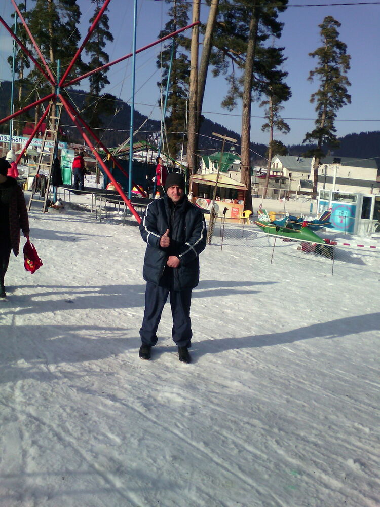  ,   Zura, 31 ,   