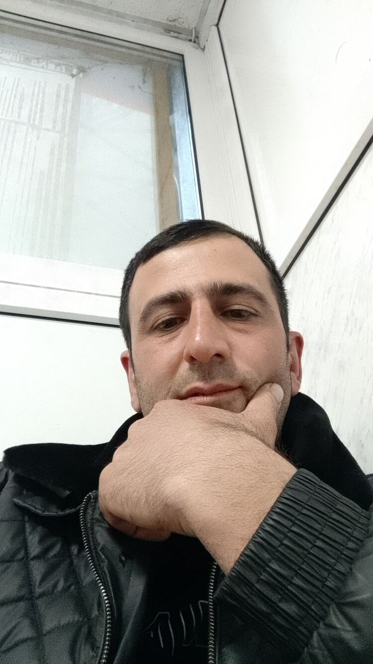  43453760   , 36 ,    