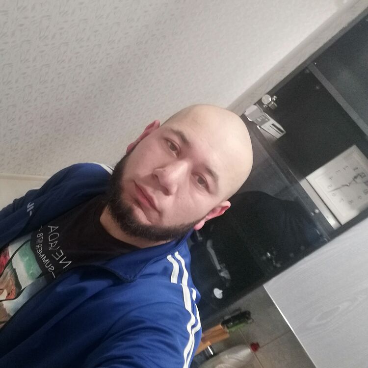 31253630  Sherxan, 40 ,    