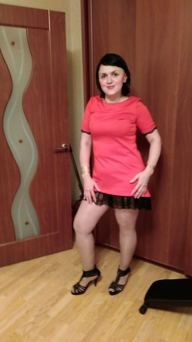  8844370  Aliya, 46 ,    