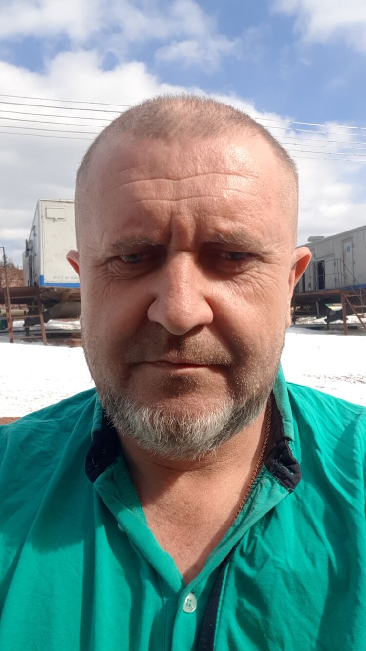  40118430  , 46 ,     