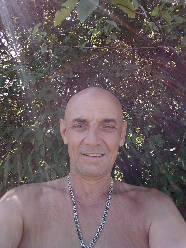  13583830  , 52 ,    
