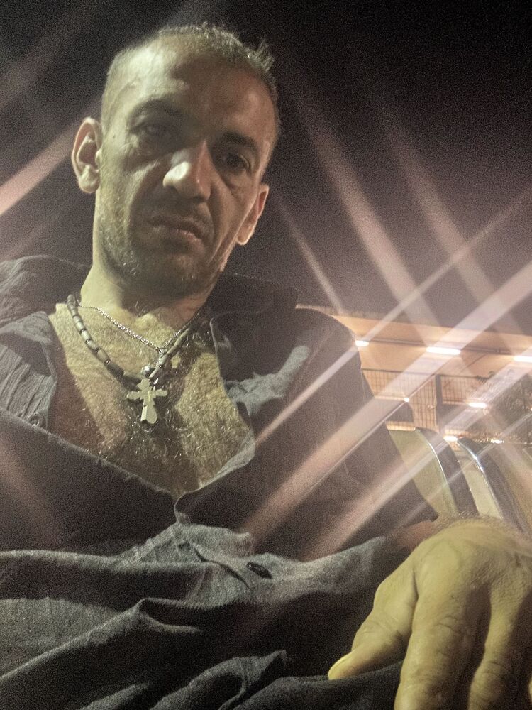  Nicosia,   Theodoros, 40 ,     , c , 