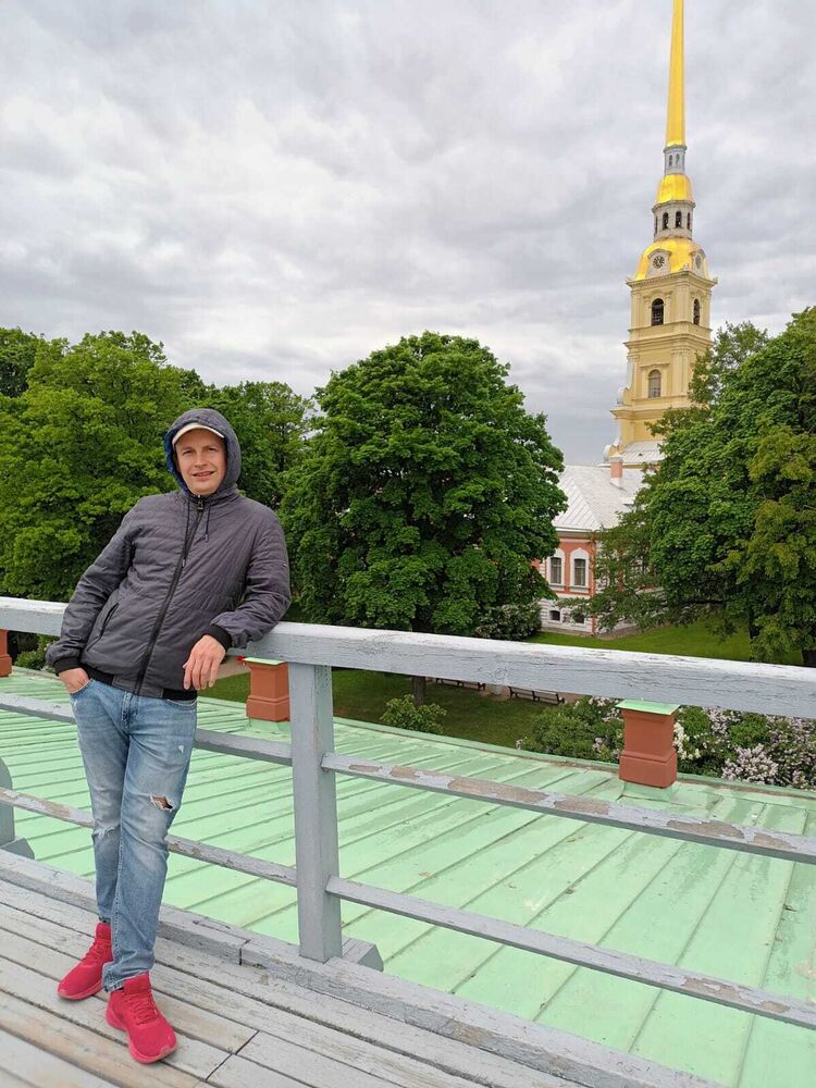  40501280  Dmitry, 41 ,    