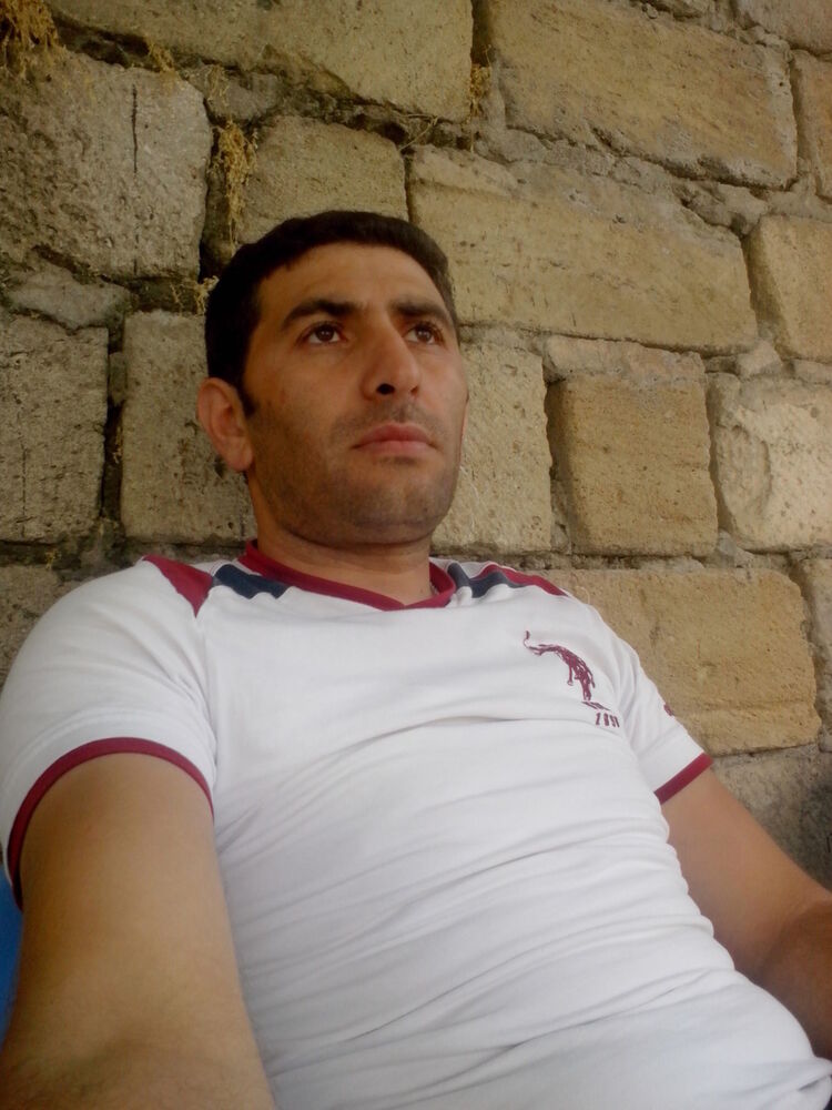  6141140  Zaur, 45 ,    