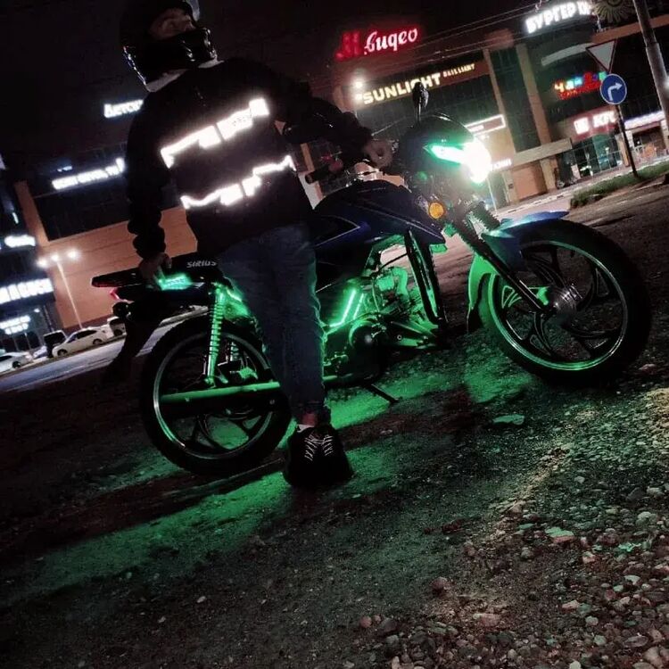  29822740  Daniil, 23 ,    