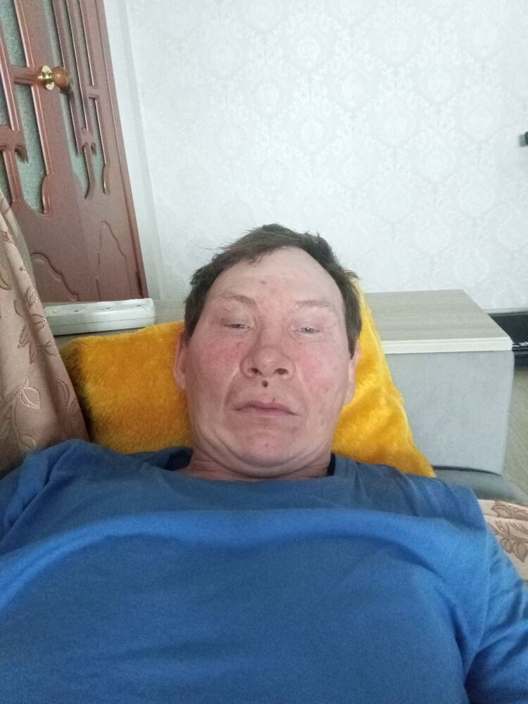  48831810  , 42 ,    -
