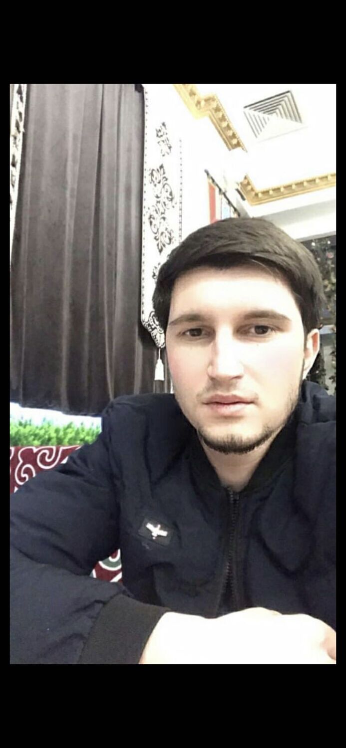  ,   Sunil, 29 ,   ,   
