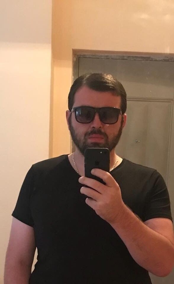 ,   Maxo, 41 ,   ,   , c 