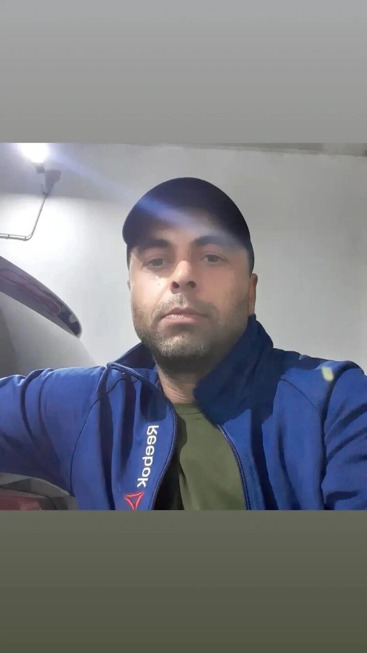  44135260  , 42 ,    