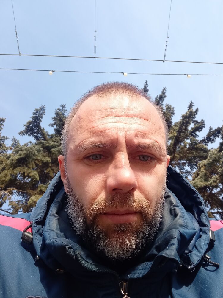  43981970  , 44 ,    