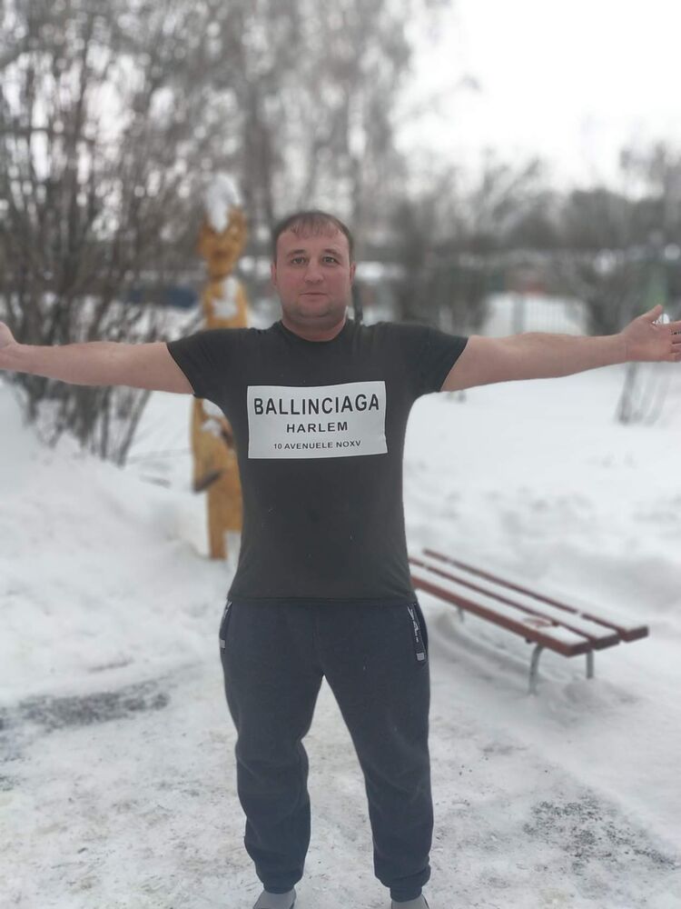  31747410  , 46 ,    