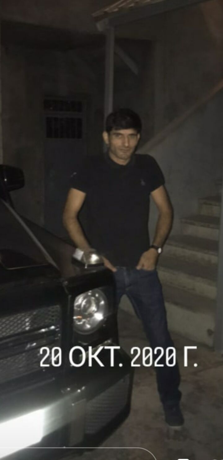  ,   Karen, 35 ,   ,   