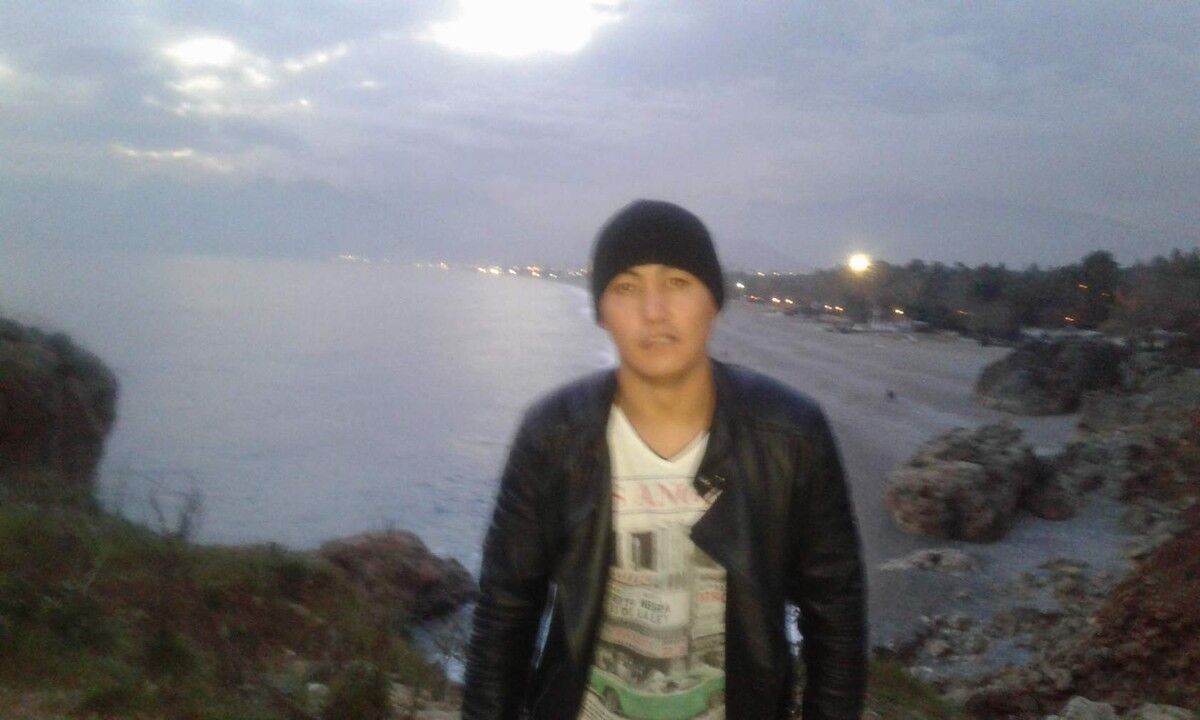  ,   Rafaeil, 37 ,   ,   , c 
