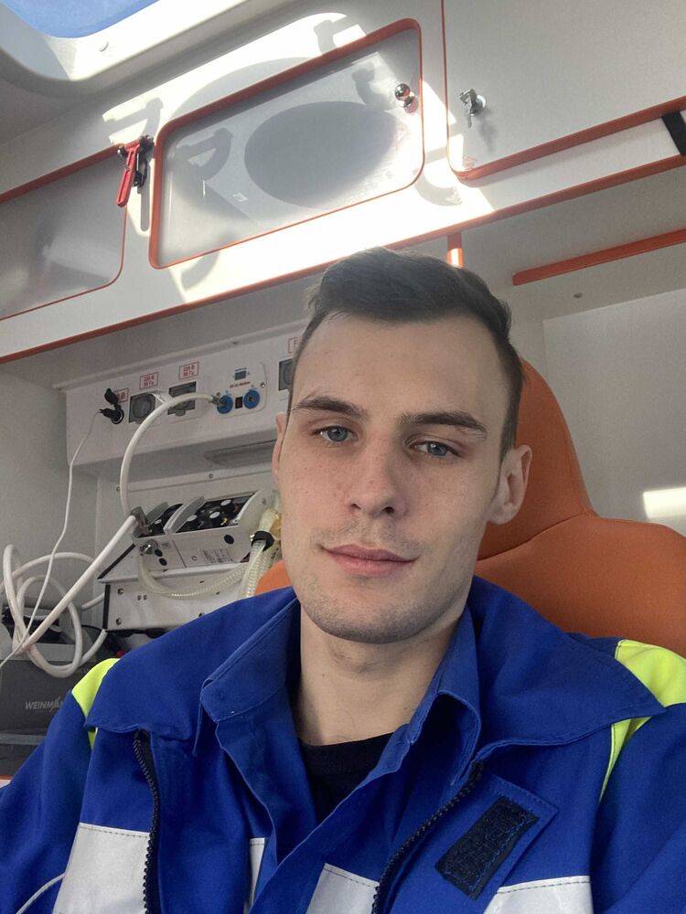  ,   Paul, 28 ,   ,   