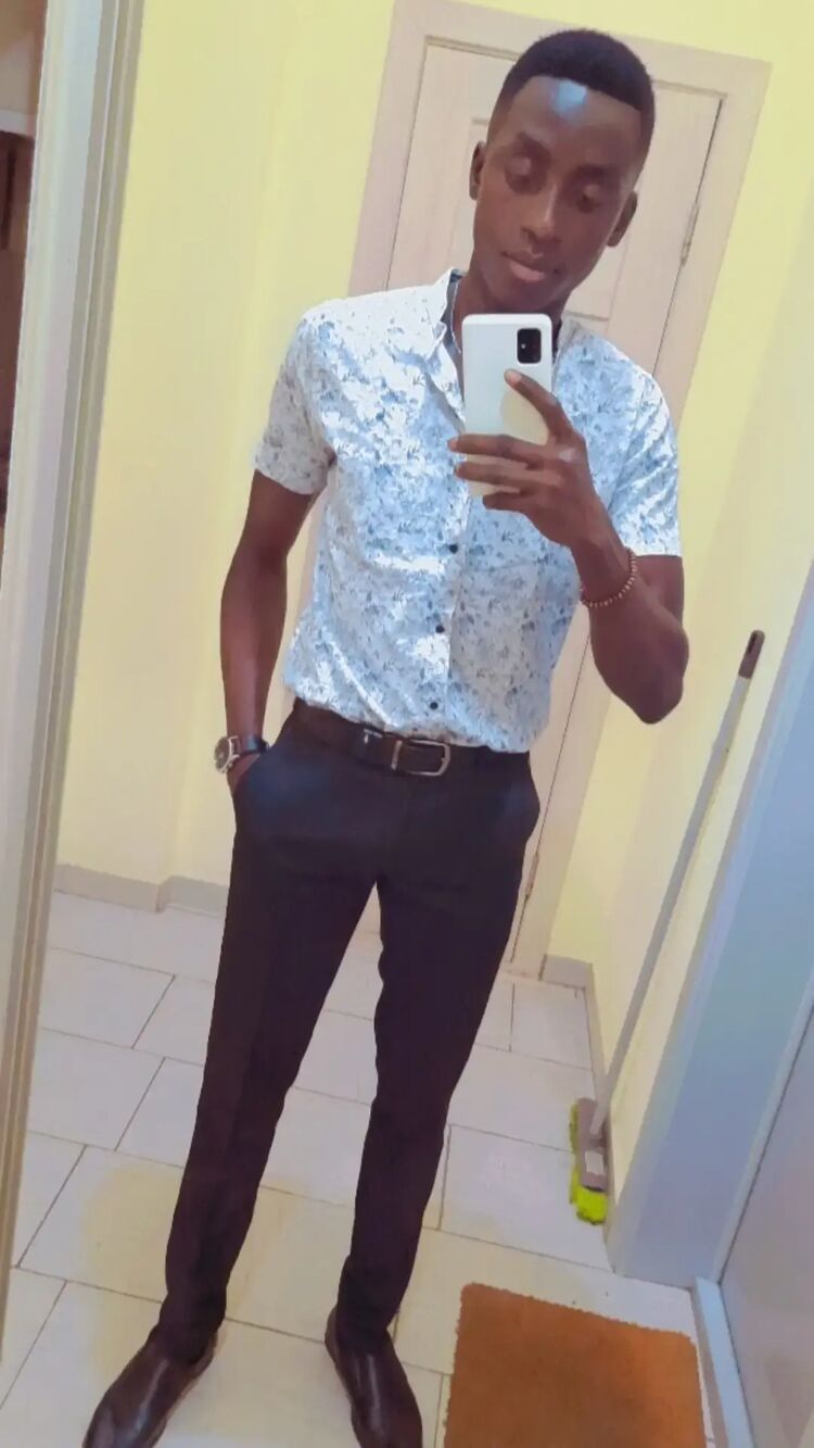 ���������� ���������, ���� ������� James, 30 ���, ������������ ��� ������, ����� � ���������, c�������� ���������