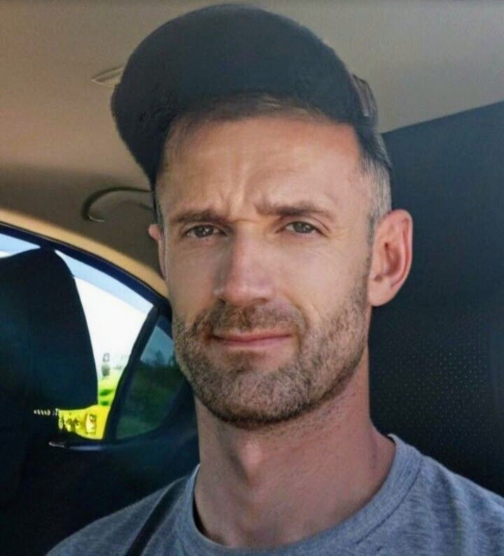  -,   , 49 ,     , c 