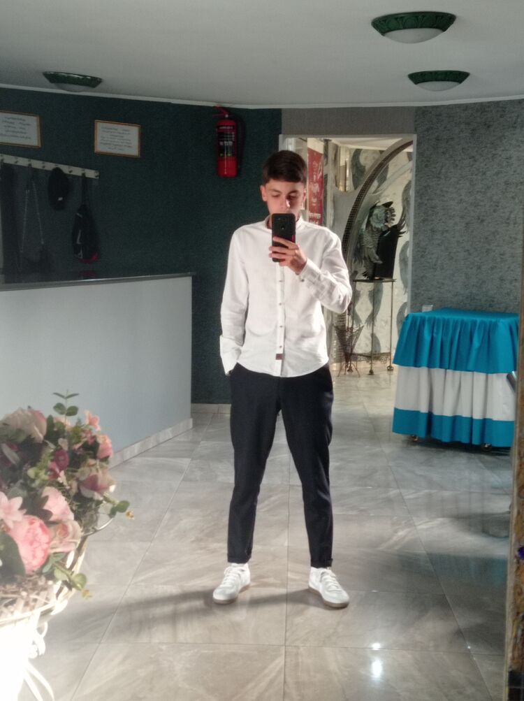 ���� 23271070 ����� Erik, 22 ����, ���� ���������� � �������