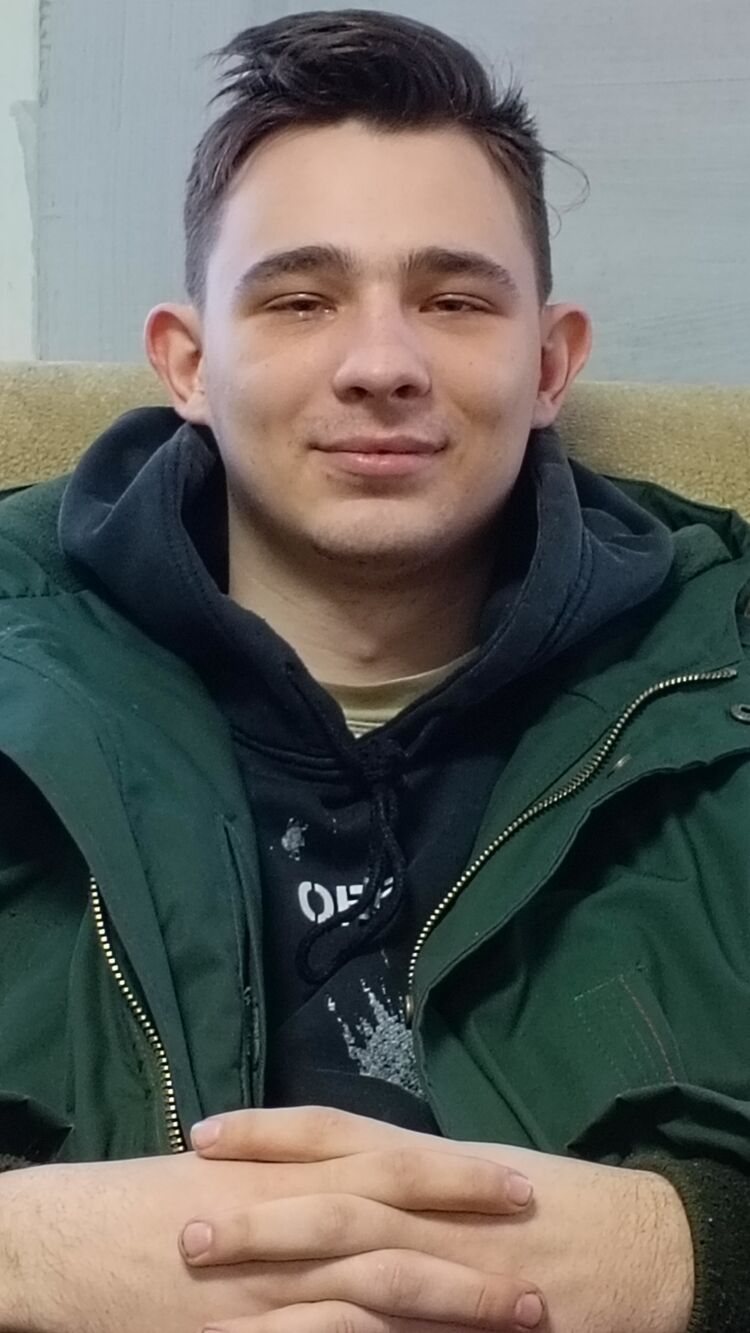  48447470  , 23 ,    