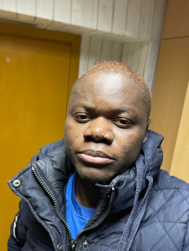 ���� 56306590 ����� Bienvenu, 23 ����, ���� ���������� � ������