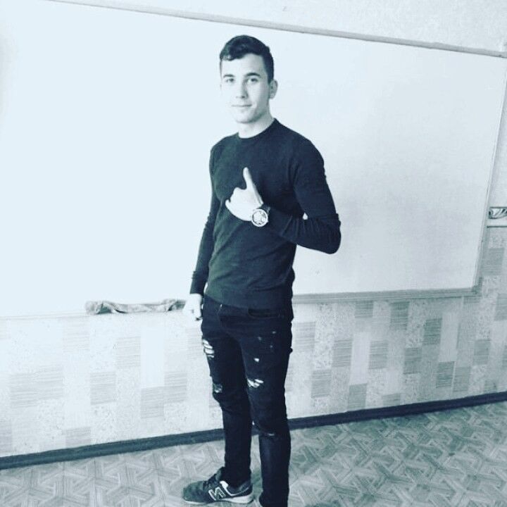  ,   Ion, 23 ,   ,   , c 