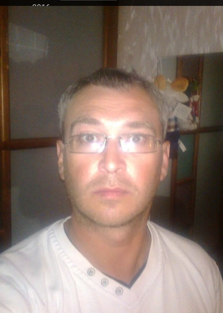  42572460  , 45 ,    