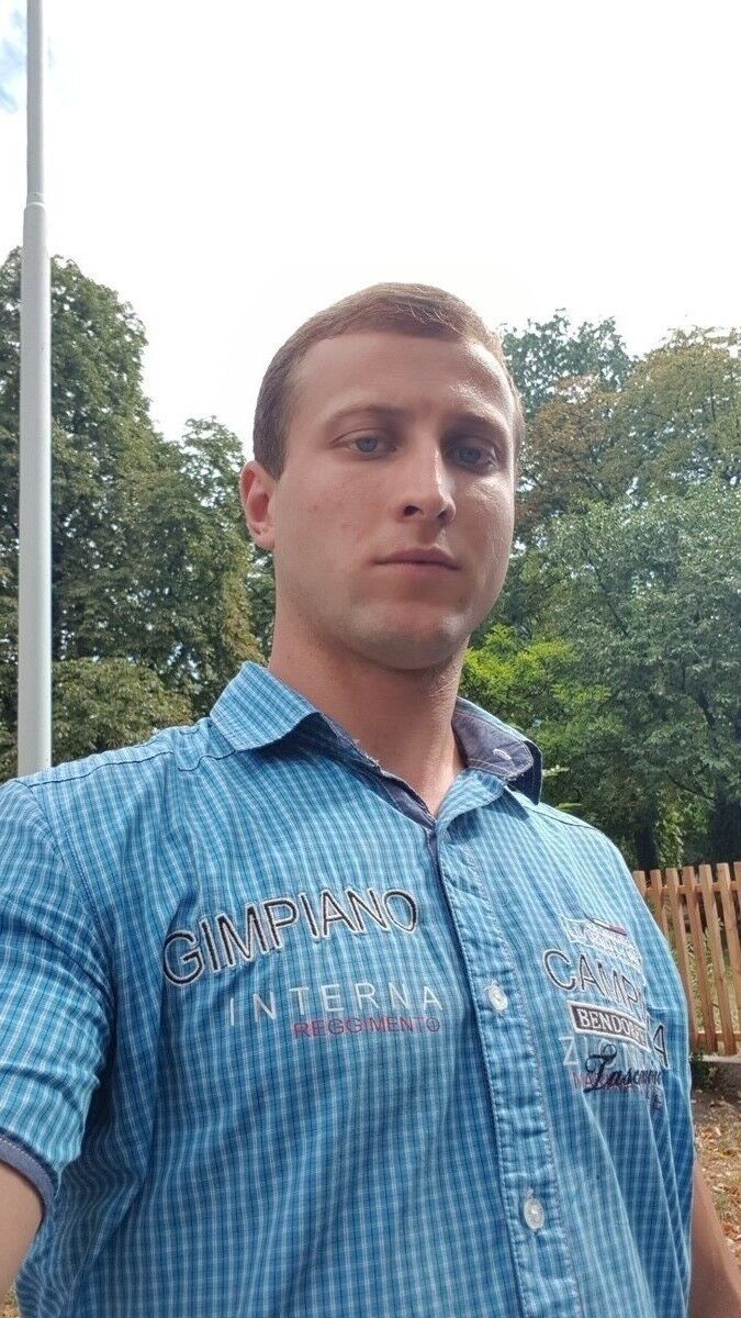  18216670  Kolja, 30 ,    