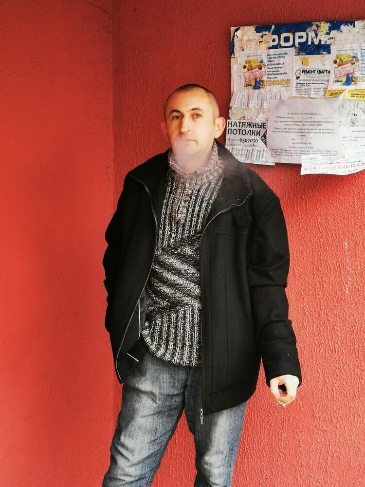  18698470  , 43 ,    