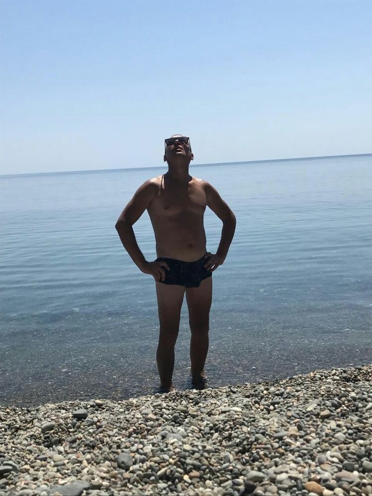  36628820  , 44 ,    