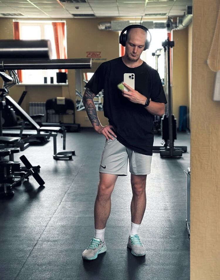  53959360  Dima, 31 ,    