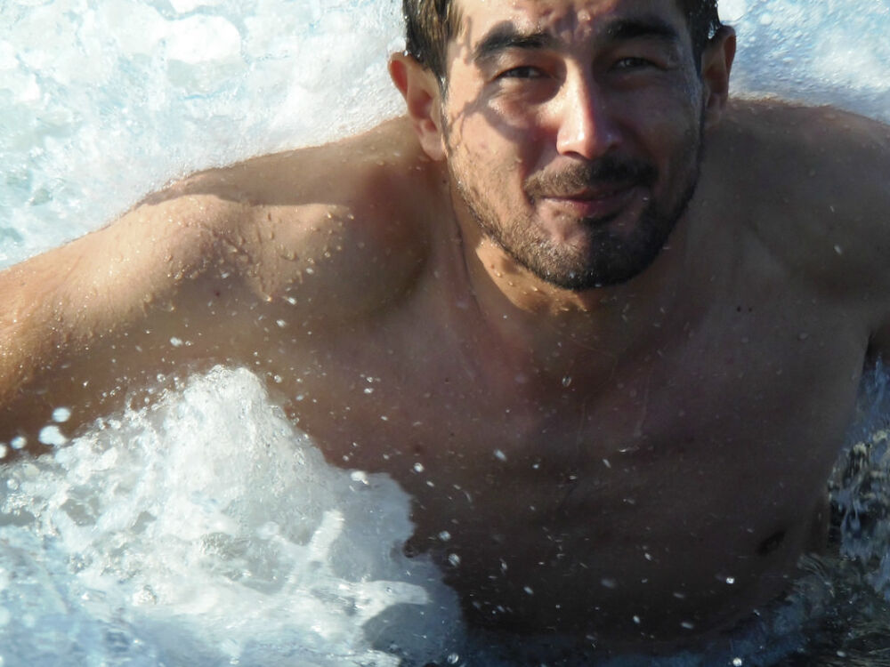  ,   Lado, 41 ,   