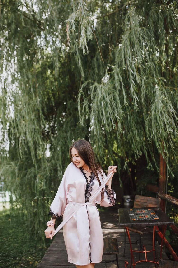  ,   Kate, 42 ,   ,   
